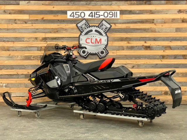 BRP SKI-DOO RENEGADE X 850 E-TEC 137''  2020