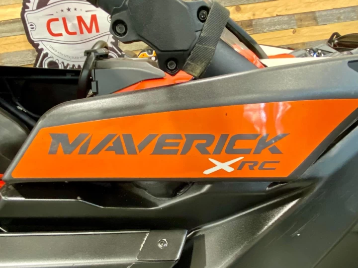 2022 BRP CAN-AM MAVERICK X3 X-RC TURBO RR 200 H.P + D.P.S + 4X4 / 64 POUCES 